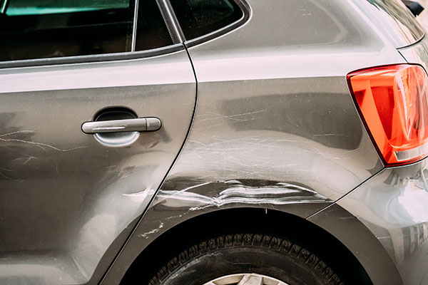 4 Tips For Keeping Your Car Dent And Scratch Free